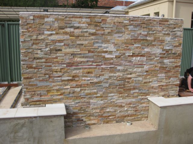 Rustic Stackstone Pool Feature Wall